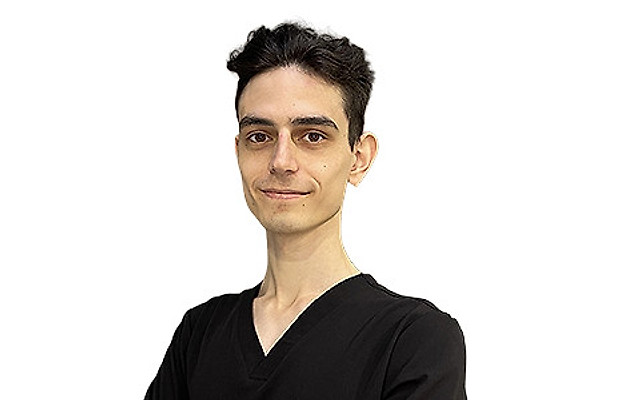 Исламов Рустам Илгарович